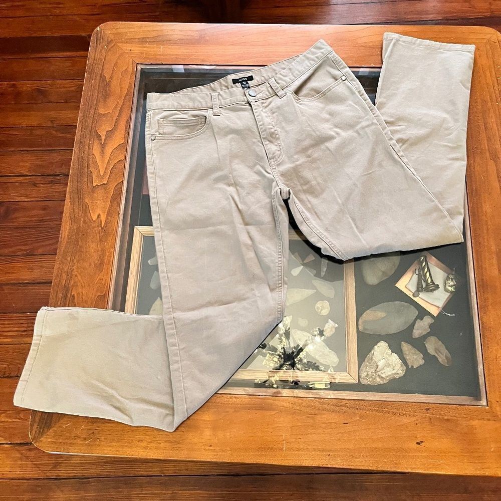 Alfani Tan Jeans Like NEW 32 Waist / 30 Long Mens